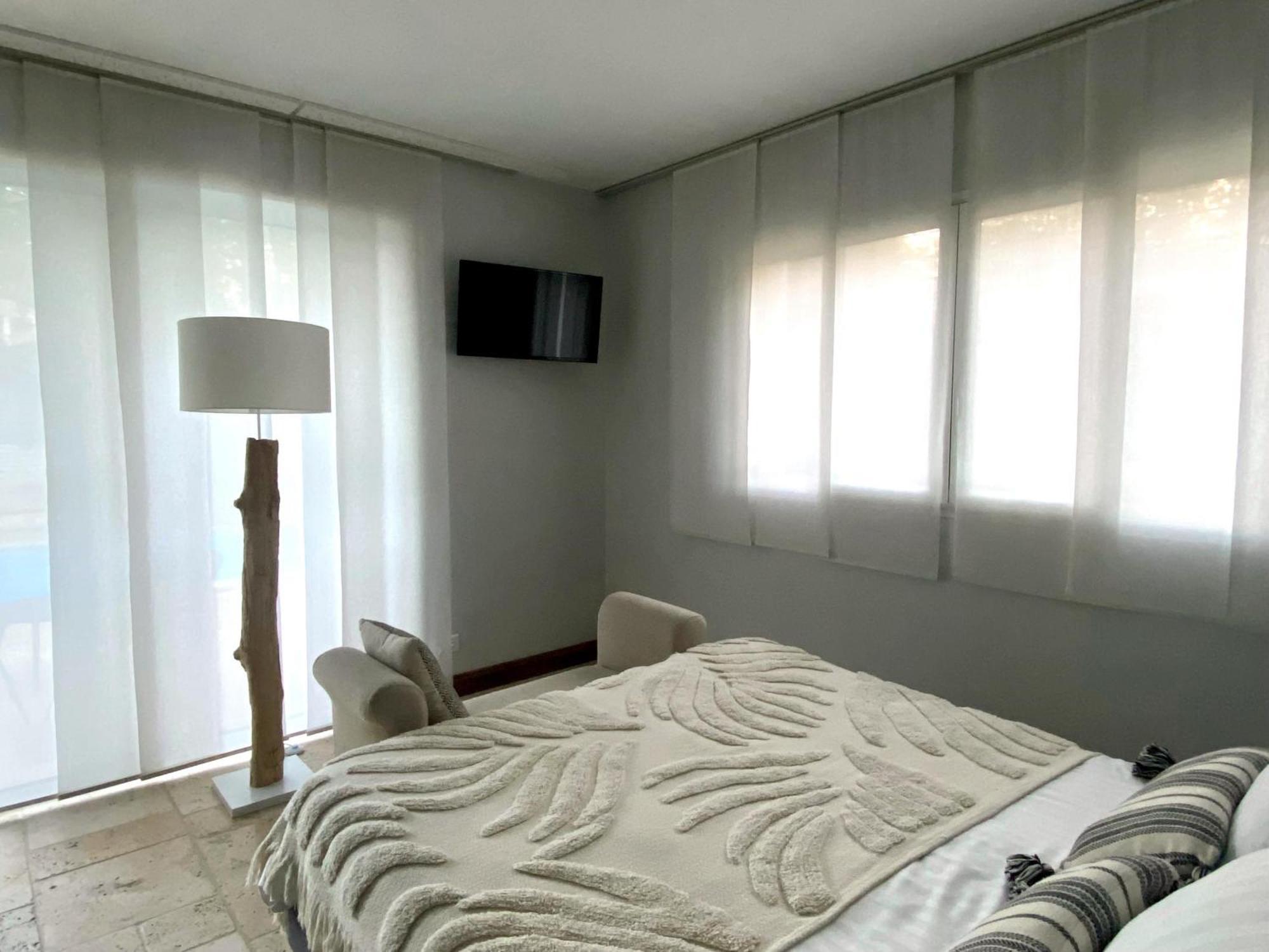 Le Logis De La Brumanderie - Saintes Fontcouverte (Charente-Maritime) Quarto foto