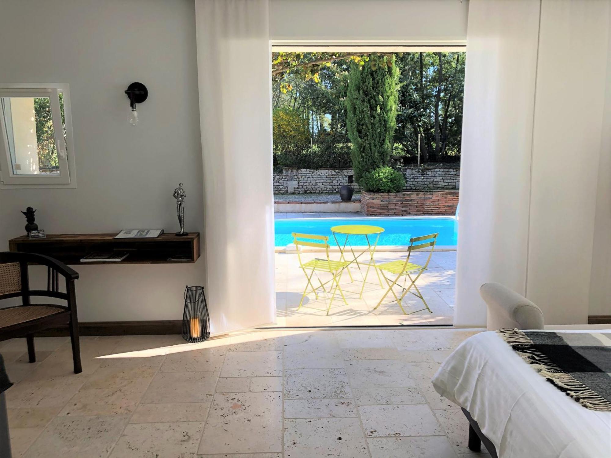 Le Logis De La Brumanderie - Saintes Fontcouverte (Charente-Maritime) Quarto foto